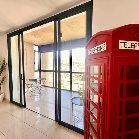 דירה 29 Floor. *