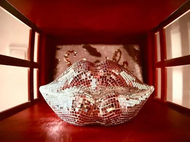 29 Floor. * Santa Cruz de Tenerife